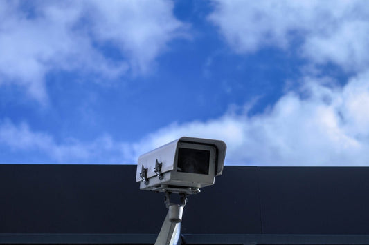 How to Choose the Best Solar Security Camera in the UK - HelioGreenEnergy